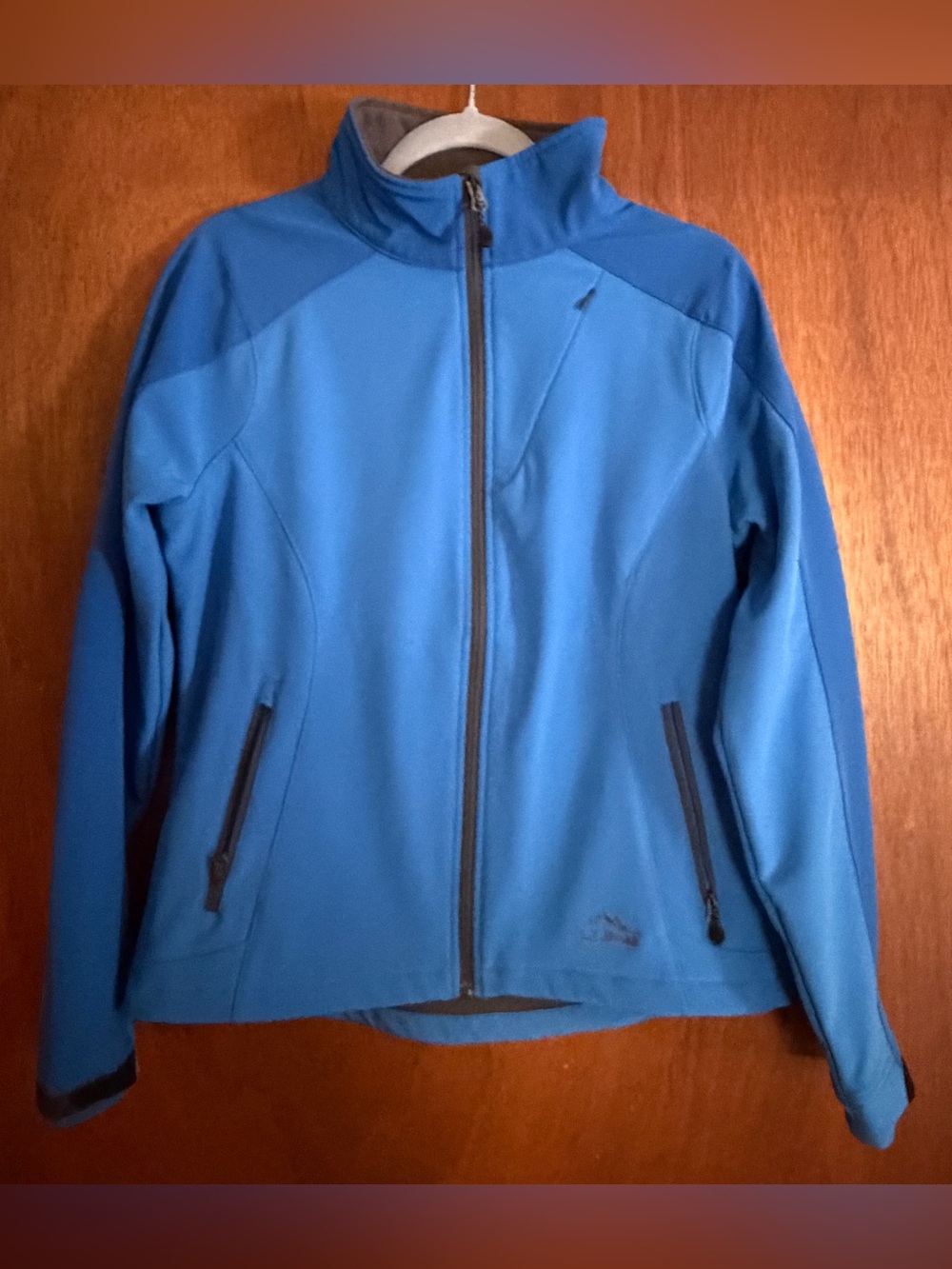 L.L. Bean Women's Bright Blue Softshell Zip Jacket